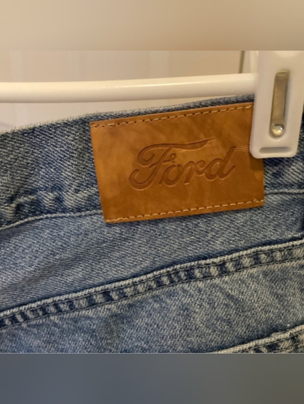 Ford Men's Baggy Light Denim Shorts Sz 32 - Picture 4 of 4